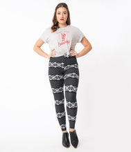 Load image into Gallery viewer, Black & White Holiday Print Leggings