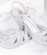 Load image into Gallery viewer, FALSE