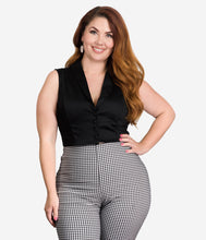 Load image into Gallery viewer, Bettie Page Plus Size Black Tucson Sleeveless Crop Top
