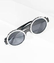 Load image into Gallery viewer, 1960s Black &amp; White Omelette Mod Sunglasses
