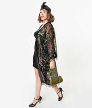 Load image into Gallery viewer, 1920s Style Tropical Floral Silk Beaded Kimono
