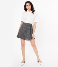 Load image into Gallery viewer, Black &amp; White Print Ruffle Mini Skirt
