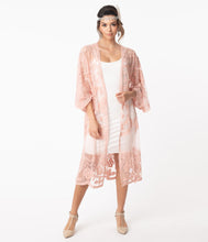 Load image into Gallery viewer, 1920s Style Blush Pink Crochet Lace Kimono
