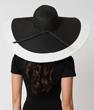 Load image into Gallery viewer, Black &amp; White Color Block Woven Sun Hat with Tie

