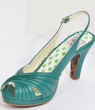 Load image into Gallery viewer, Bettie Page Vintage Style Green Selene Heels
